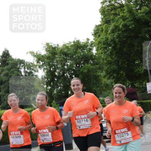 15.06.2025 - REWE Women's Run Jannik Wohlers http://msf.ph/oto/7949353 15.06.2025 08:31:41 Laufen 10309, 10850, 10716, 10275 meine-sportfotos.de