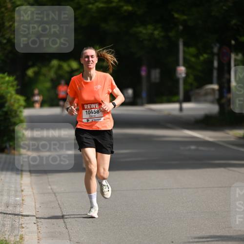 15.06.2025 - REWE Women's Run Dr. Thomas Lammeyer http://msf.ph/oto/7949422 15.06.2025 09:34:24 Laufen 10458 meine-sportfotos.de