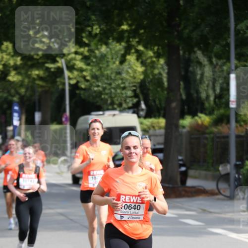 15.06.2025 - REWE Women's Run Jannik Wohlers http://msf.ph/oto/7949434 15.06.2025 09:48:04 Laufen 107, 0640 meine-sportfotos.de