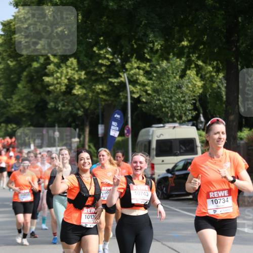 15.06.2025 - REWE Women's Run Jannik Wohlers http://msf.ph/oto/7949468 15.06.2025 09:48:06 Laufen 10833, 1013, 1004, 10743, 10734 meine-sportfotos.de