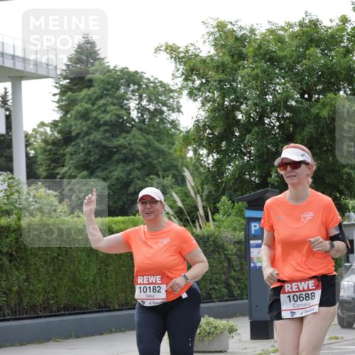 15.06.2025 - REWE Women's Run Jannik Wohlers http://msf.ph/oto/7949481 15.06.2025 08:31:50 Laufen 10182, 10688 meine-sportfotos.de