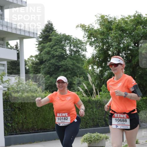 15.06.2025 - REWE Women's Run Jannik Wohlers http://msf.ph/oto/7949492 15.06.2025 08:31:50 Laufen 10182, 10688 meine-sportfotos.de