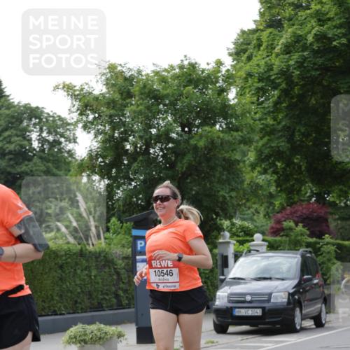15.06.2025 - REWE Women's Run Jannik Wohlers http://msf.ph/oto/7949517 15.06.2025 08:31:51 Laufen 10546, 1043 meine-sportfotos.de