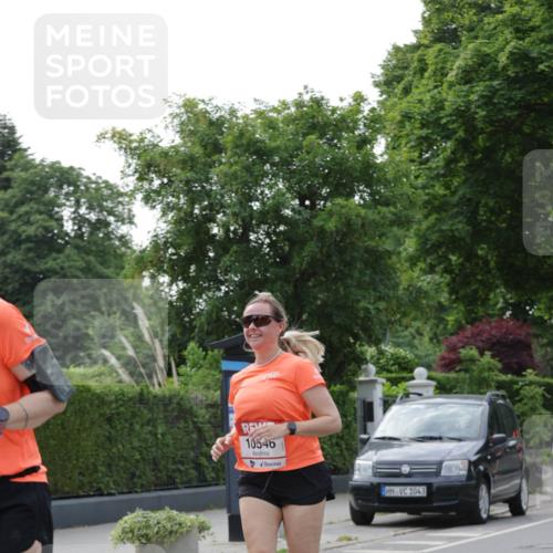 15.06.2025 - REWE Women's Run Jannik Wohlers http://msf.ph/oto/7949519 15.06.2025 08:31:51 Laufen 10546, 1043 meine-sportfotos.de
