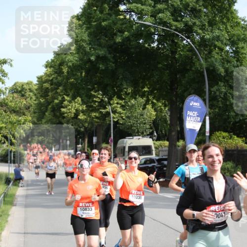 15.06.2025 - REWE Women's Run Jannik Wohlers http://msf.ph/oto/7949541 15.06.2025 09:48:11 Laufen 10833, 456, 06, 30, 10230, 2041 meine-sportfotos.de