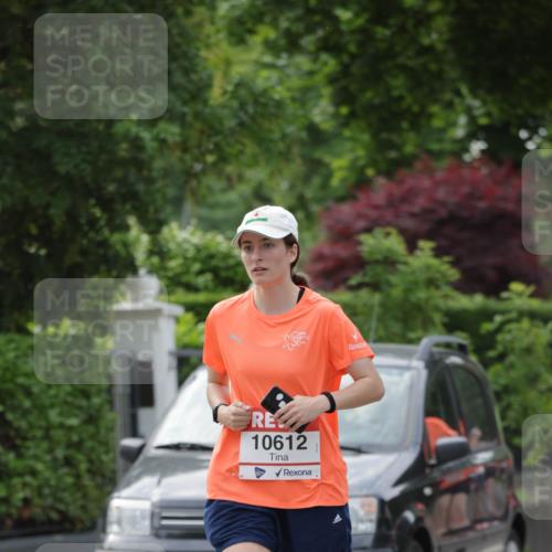 15.06.2025 - REWE Women's Run Jannik Wohlers http://msf.ph/oto/7949556 15.06.2025 08:31:54 Laufen 10612, 3 meine-sportfotos.de