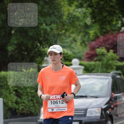 15.06.2025 - REWE Women's Run Jannik Wohlers http://msf.ph/oto/7949572 15.06.2025 08:31:54 Laufen 10612 meine-sportfotos.de