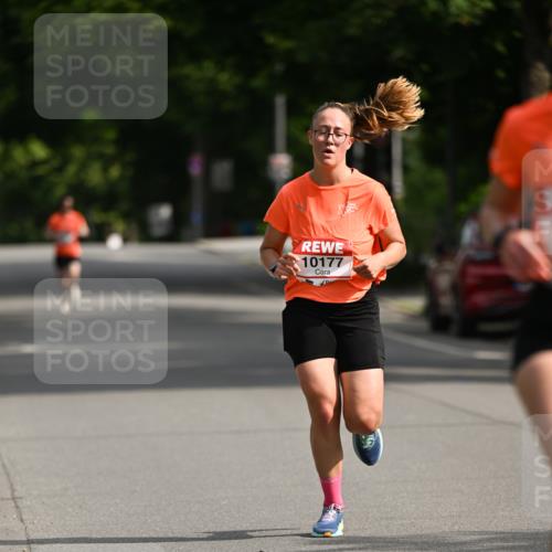 15.06.2025 - REWE Women's Run Dr. Thomas Lammeyer http://msf.ph/oto/7949580 15.06.2025 09:34:32 Laufen 10177 meine-sportfotos.de