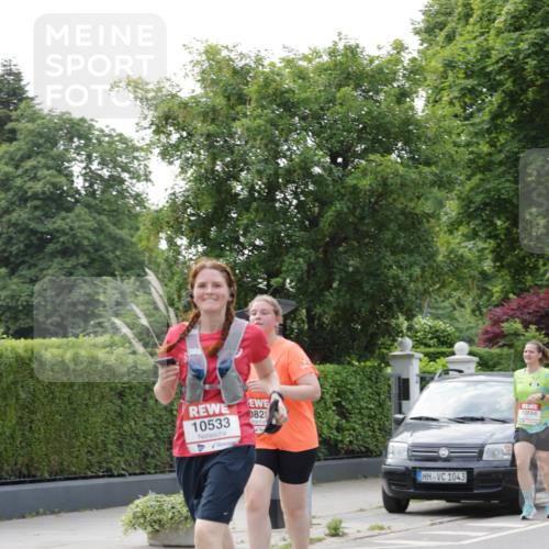 15.06.2025 - REWE Women's Run Jannik Wohlers http://msf.ph/oto/7949598 15.06.2025 08:32:00 Laufen 10533, 1043 meine-sportfotos.de