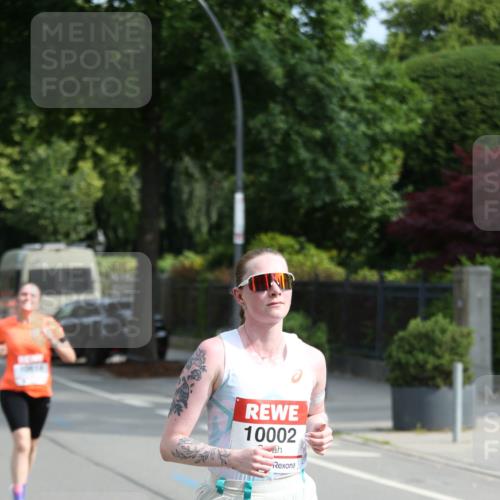 15.06.2025 - REWE Women's Run Jannik Wohlers http://msf.ph/oto/7949608 15.06.2025 09:48:14 Laufen 10002 meine-sportfotos.de