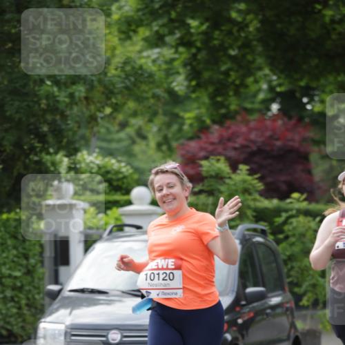 15.06.2025 - REWE Women's Run Jannik Wohlers http://msf.ph/oto/7949629 15.06.2025 08:32:02 Laufen 1043, 10120 meine-sportfotos.de