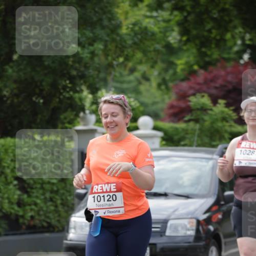 15.06.2025 - REWE Women's Run Jannik Wohlers http://msf.ph/oto/7949655 15.06.2025 08:32:03 Laufen 10120 meine-sportfotos.de