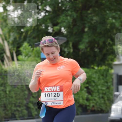 15.06.2025 - REWE Women's Run Jannik Wohlers http://msf.ph/oto/7949727 15.06.2025 08:32:04 Laufen 10120 meine-sportfotos.de