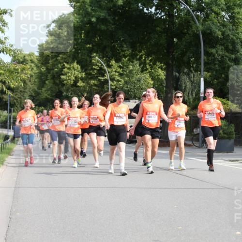 15.06.2025 - REWE Women's Run Jannik Wohlers http://msf.ph/oto/7949772 15.06.2025 09:48:31 Laufen 10017, 10383, 10046, 10805, 10413, 10542, 10043, 1084 meine-sportfotos.de