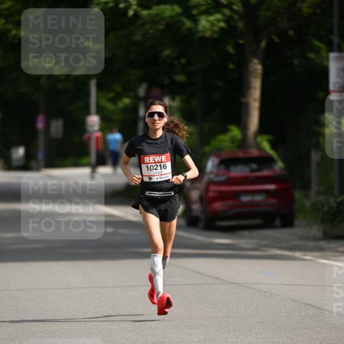 15.06.2025 - REWE Women's Run Dr. Thomas Lammeyer http://msf.ph/oto/7949773 15.06.2025 09:34:54 Laufen 10216 meine-sportfotos.de