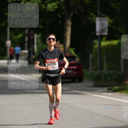 15.06.2025 - REWE Women's Run Dr. Thomas Lammeyer http://msf.ph/oto/7949798 15.06.2025 09:34:55 Laufen 10216 meine-sportfotos.de