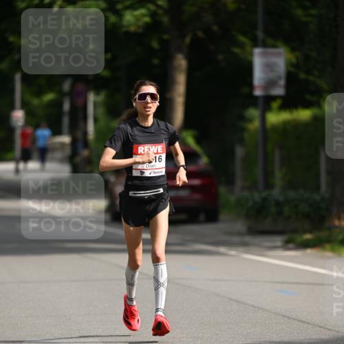 15.06.2025 - REWE Women's Run Dr. Thomas Lammeyer http://msf.ph/oto/7949802 15.06.2025 09:34:55 Laufen 16 meine-sportfotos.de