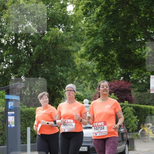 15.06.2025 - REWE Women's Run Jannik Wohlers http://msf.ph/oto/7949812 15.06.2025 08:32:09 Laufen 10255, 10722, 1043 meine-sportfotos.de