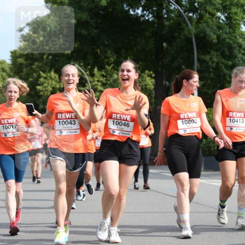 15.06.2025 - REWE Women's Run Jannik Wohlers http://msf.ph/oto/7949844 15.06.2025 09:48:35 Laufen 10017, 10043, 10, 10046, 638, 10805, 10413 meine-sportfotos.de