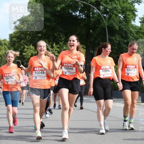 15.06.2025 - REWE Women's Run Jannik Wohlers http://msf.ph/oto/7949847 15.06.2025 09:48:35 Laufen 10017, 10043, 10, 10046, 10805, 10413 meine-sportfotos.de