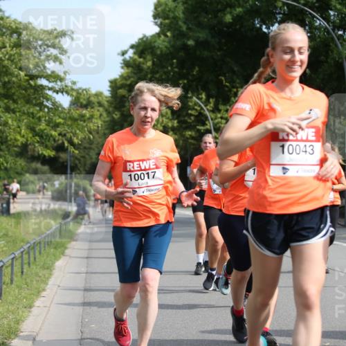 15.06.2025 - REWE Women's Run Jannik Wohlers http://msf.ph/oto/7949864 15.06.2025 09:48:36 Laufen 10017, 10043 meine-sportfotos.de