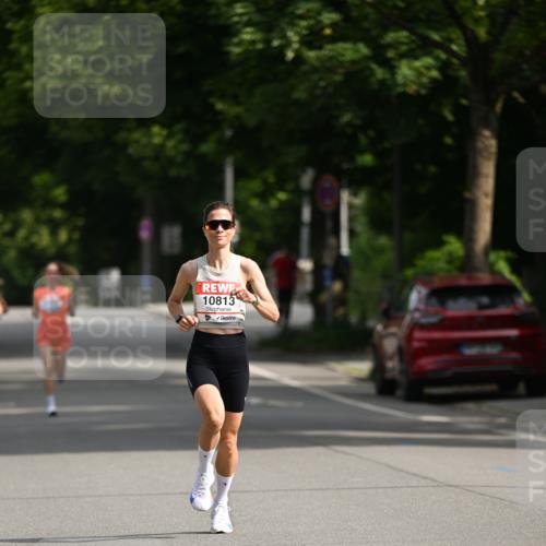15.06.2025 - REWE Women's Run Dr. Thomas Lammeyer http://msf.ph/oto/7949880 15.06.2025 09:35:04 Laufen 10813 meine-sportfotos.de