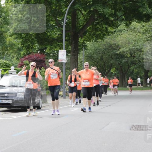 15.06.2025 - REWE Women's Run Jannik Wohlers http://msf.ph/oto/7949888 15.06.2025 08:32:13 Laufen 1043, 10304, 10803, 10575 meine-sportfotos.de