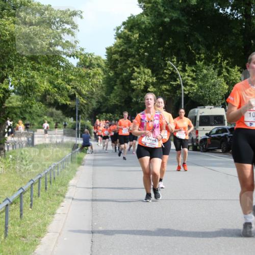 15.06.2025 - REWE Women's Run Jannik Wohlers http://msf.ph/oto/7949900 15.06.2025 09:48:38 Laufen 77, 0464, 10358, 10455, 10836 meine-sportfotos.de