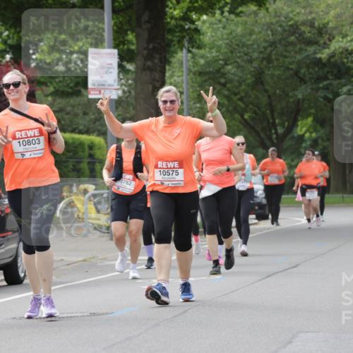 15.06.2025 - REWE Women's Run Jannik Wohlers http://msf.ph/oto/7949901 15.06.2025 08:32:14 Laufen 304, 10803, 0782, 10575 meine-sportfotos.de