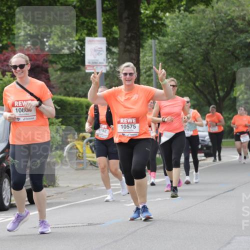 15.06.2025 - REWE Women's Run Jannik Wohlers http://msf.ph/oto/7949924 15.06.2025 08:32:15 Laufen 0304, 1080, 0782, 10575 meine-sportfotos.de