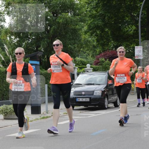 15.06.2025 - REWE Women's Run Jannik Wohlers http://msf.ph/oto/7949937 15.06.2025 08:32:16 Laufen 0304, 10803, 1043, 15, 2025, 10575, 10840 meine-sportfotos.de