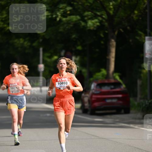 15.06.2025 - REWE Women's Run Dr. Thomas Lammeyer http://msf.ph/oto/7949980 15.06.2025 09:35:11 Laufen 10859 meine-sportfotos.de
