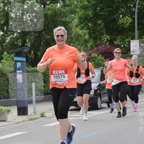 15.06.2025 - REWE Women's Run Jannik Wohlers http://msf.ph/oto/7950019 15.06.2025 08:32:18 Laufen 10575, 0782, 10840, 10842, 1, 10941 meine-sportfotos.de