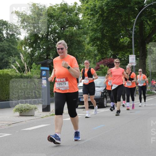 15.06.2025 - REWE Women's Run Jannik Wohlers http://msf.ph/oto/7950031 15.06.2025 08:32:18 Laufen 03, 10575, 0782, 043, 108, 108, 2 meine-sportfotos.de