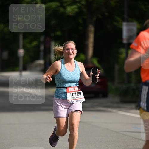 15.06.2025 - REWE Women's Run Dr. Thomas Lammeyer http://msf.ph/oto/7950069 15.06.2025 09:35:16 Laufen 10186 meine-sportfotos.de