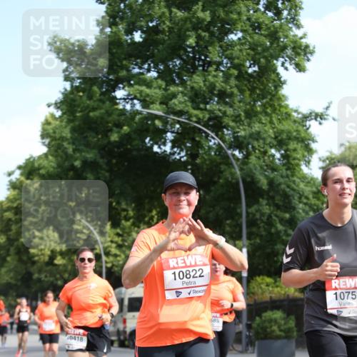 15.06.2025 - REWE Women's Run Jannik Wohlers http://msf.ph/oto/7950074 15.06.2025 09:49:01 Laufen 0418, 10822, 685, 10753 meine-sportfotos.de
