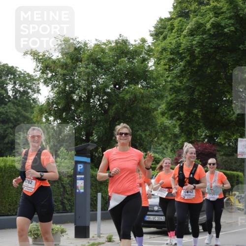15.06.2025 - REWE Women's Run Jannik Wohlers http://msf.ph/oto/7950086 15.06.2025 08:32:21 Laufen 1043, 10842 meine-sportfotos.de