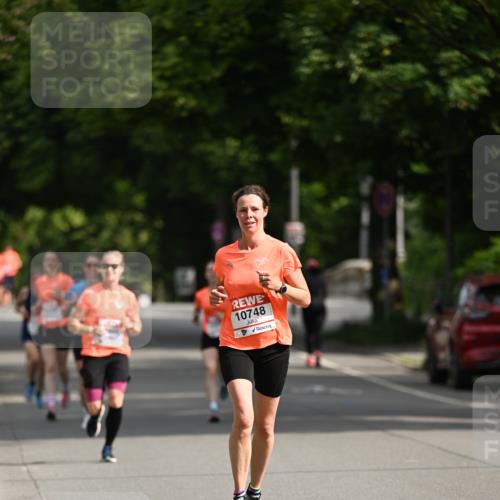 15.06.2025 - REWE Women's Run Dr. Thomas Lammeyer http://msf.ph/oto/7950195 15.06.2025 09:35:37 Laufen 10748 meine-sportfotos.de
