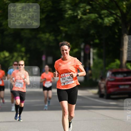15.06.2025 - REWE Women's Run Dr. Thomas Lammeyer http://msf.ph/oto/7950213 15.06.2025 09:35:38 Laufen 10748 meine-sportfotos.de
