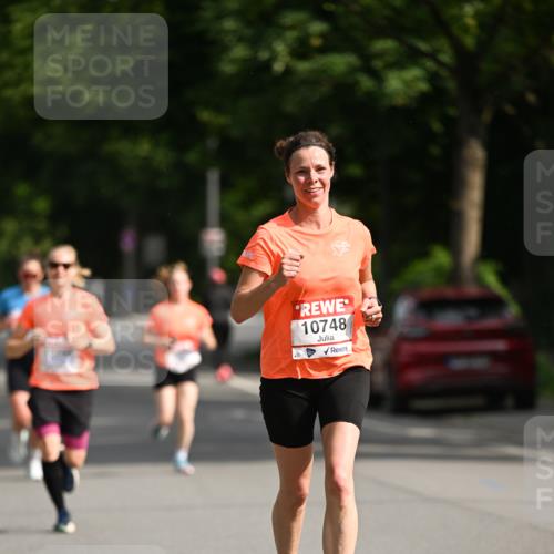 15.06.2025 - REWE Women's Run Dr. Thomas Lammeyer http://msf.ph/oto/7950235 15.06.2025 09:35:39 Laufen 10748 meine-sportfotos.de