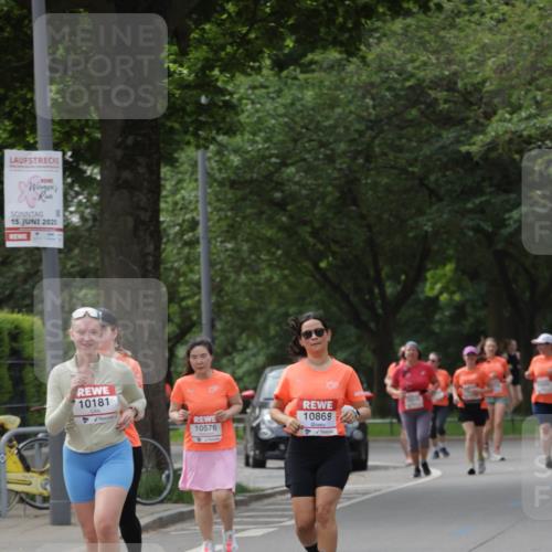 15.06.2025 - REWE Women's Run Jannik Wohlers http://msf.ph/oto/7950237 15.06.2025 08:32:28 Laufen 15, 2025, 10181, 10576, 10869 meine-sportfotos.de