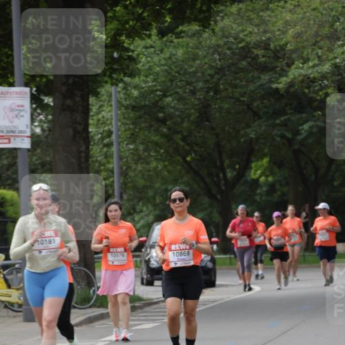 15.06.2025 - REWE Women's Run Jannik Wohlers http://msf.ph/oto/7950245 15.06.2025 08:32:28 Laufen 10181, 10576, 10869 meine-sportfotos.de