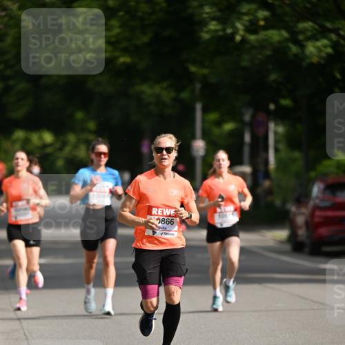 15.06.2025 - REWE Women's Run Dr. Thomas Lammeyer http://msf.ph/oto/7950258 15.06.2025 09:35:40 Laufen 10045, 866, 1051 meine-sportfotos.de