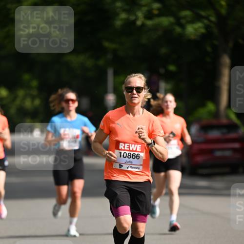 15.06.2025 - REWE Women's Run Dr. Thomas Lammeyer http://msf.ph/oto/7950286 15.06.2025 09:35:42 Laufen 10866 meine-sportfotos.de