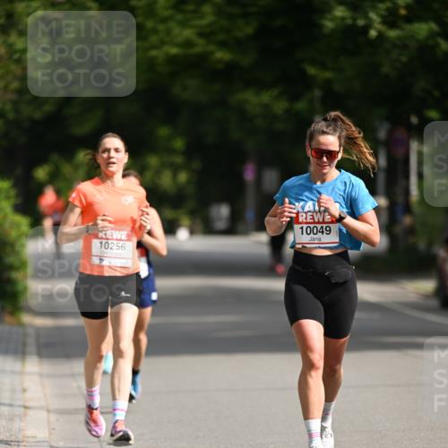 15.06.2025 - REWE Women's Run Dr. Thomas Lammeyer http://msf.ph/oto/7950314 15.06.2025 09:35:43 Laufen 10049, 10256 meine-sportfotos.de