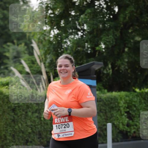15.06.2025 - REWE Women's Run Jannik Wohlers http://msf.ph/oto/7950316 15.06.2025 08:32:32 Laufen 10720 meine-sportfotos.de