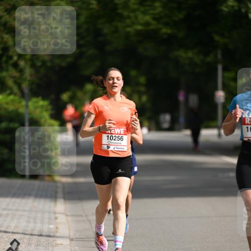 15.06.2025 - REWE Women's Run Dr. Thomas Lammeyer http://msf.ph/oto/7950320 15.06.2025 09:35:44 Laufen 10256 meine-sportfotos.de
