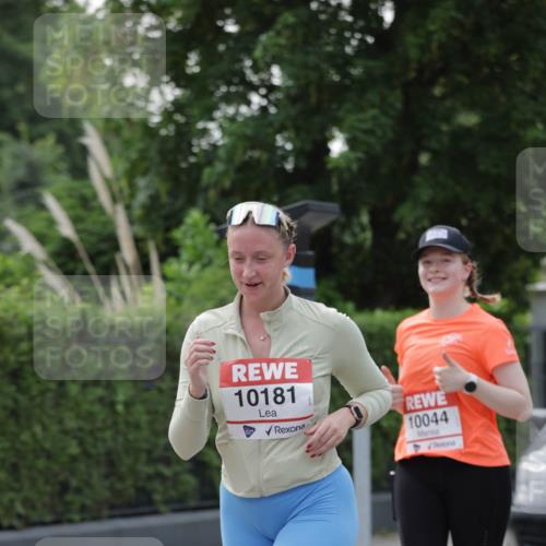 15.06.2025 - REWE Women's Run Jannik Wohlers http://msf.ph/oto/7950331 15.06.2025 08:32:33 Laufen 10181, 10044 meine-sportfotos.de
