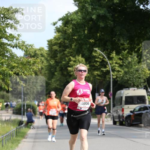 15.06.2025 - REWE Women's Run Jannik Wohlers http://msf.ph/oto/7950332 15.06.2025 09:49:21 Laufen 10006, 10165 meine-sportfotos.de