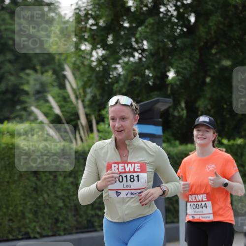 15.06.2025 - REWE Women's Run Jannik Wohlers http://msf.ph/oto/7950337 15.06.2025 08:32:33 Laufen 0181, 10044 meine-sportfotos.de